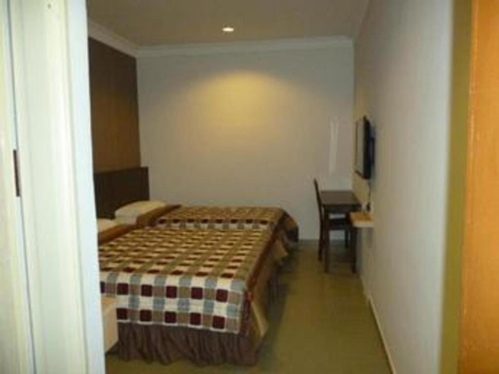 G Six Hotel Sitiawan Luaran gambar