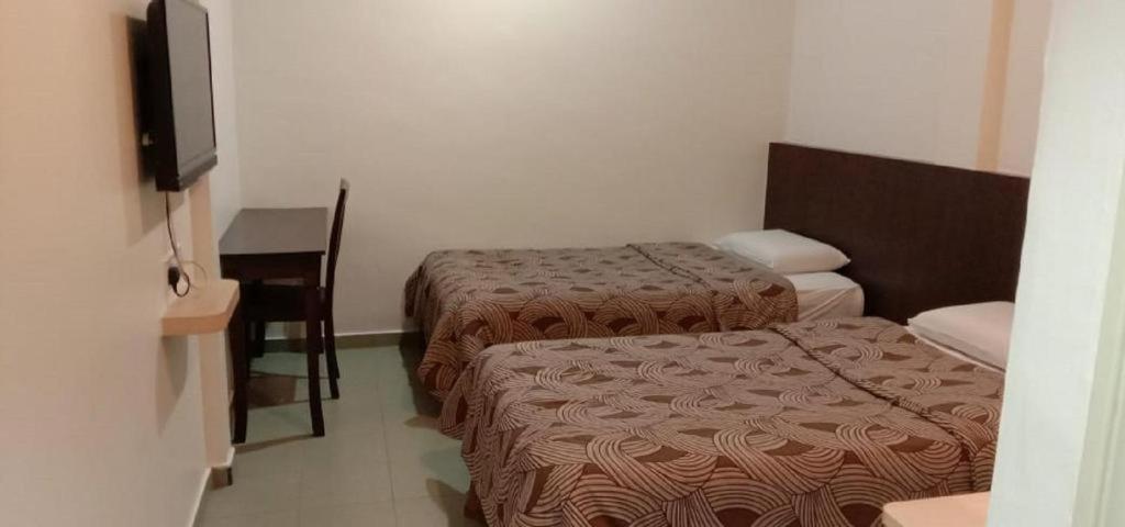 G Six Hotel Sitiawan Luaran gambar