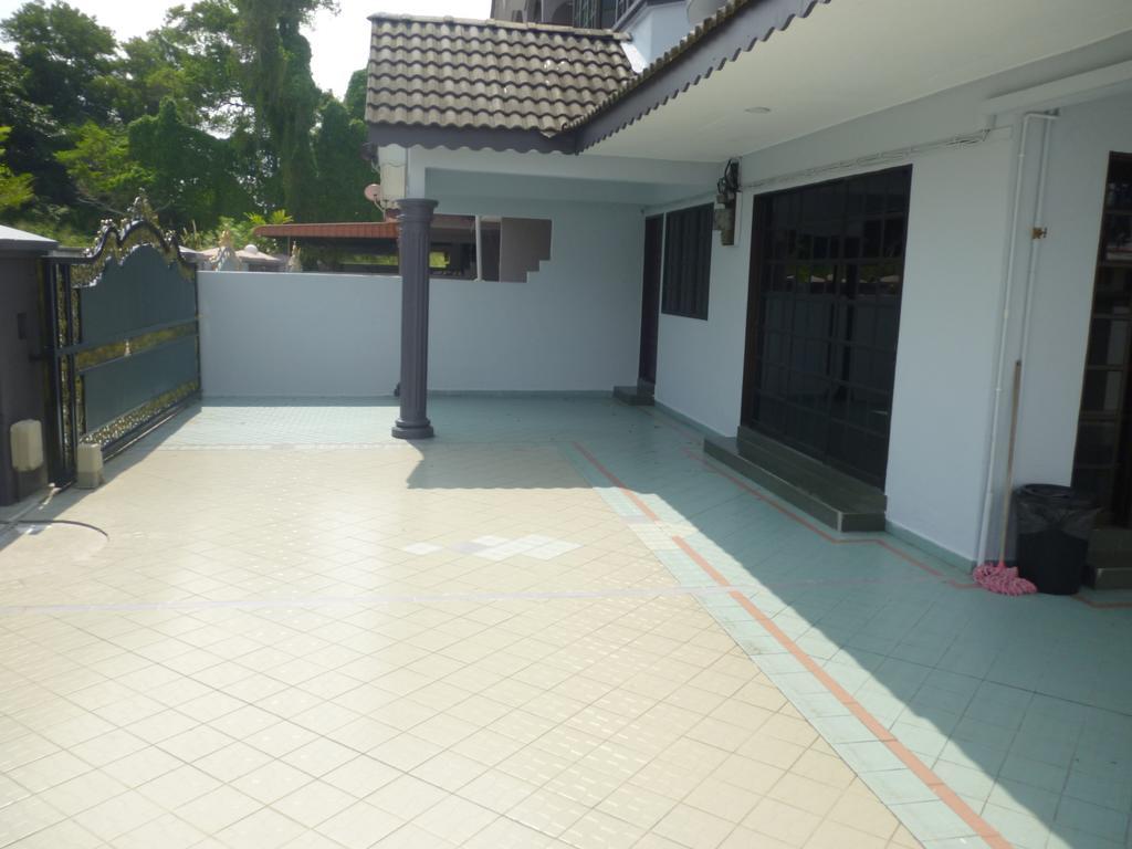 G Six Hotel Sitiawan Luaran gambar